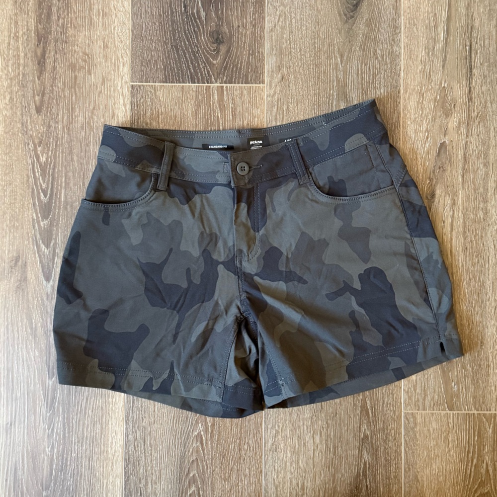 Prana camo shorts
